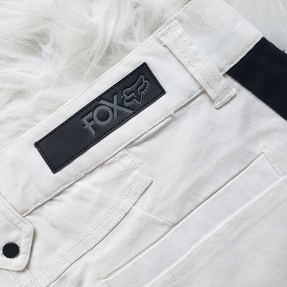 2/30$ - NWT - FOX RACING - Women's Mini Shorts - 3 - Picture 5 of 14